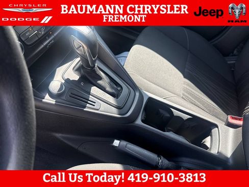 Used 2016 Ford Focus SE FWD image 23