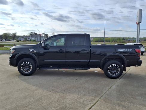 Used 2023 Nissan Titan PRO-4X w/ Pro-4x Convenience Package image 20