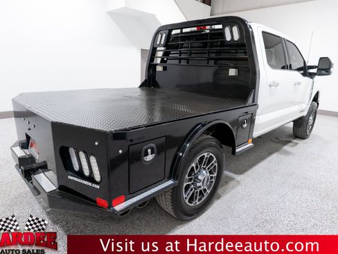 Used 2024 Ford F350 Limited w/ FX4 Off-Road Package AWD/4WD image 5