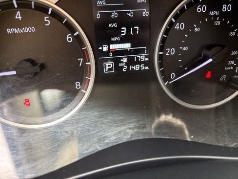 Used 2021 Nissan Kicks S image 23