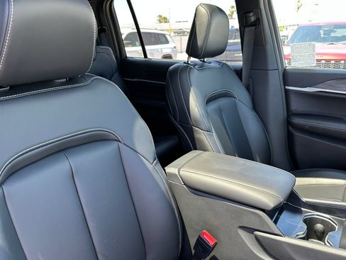 New 2026 Jeep Grand Cherokee L Limited w/ Limited Altitude Package RWD image 15