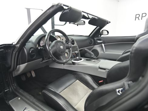 Used 2008 Dodge Viper SRT-10 RWD image 2