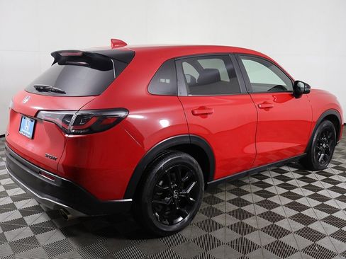 Used 2023 Honda HR-V Sport image 9