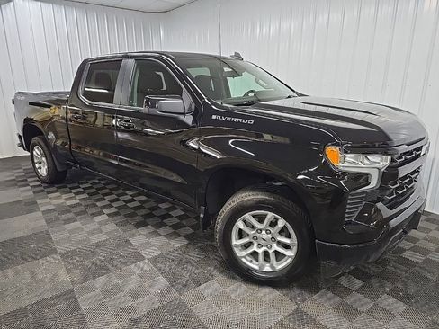 Used 2023 Chevrolet Silverado 1500 RST w/ Z71 Off-Road Package image 7