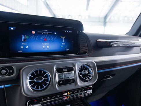 Used 2025 Mercedes-Benz G 63 AMG 4MATIC image 32