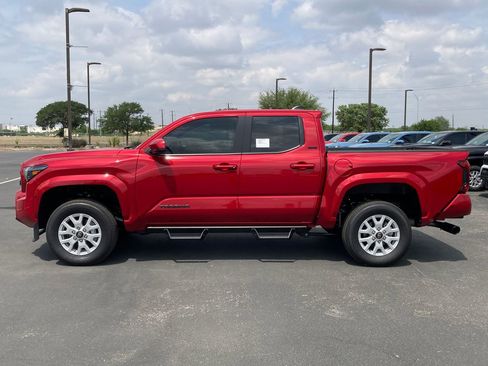 New 2026 Toyota Tacoma SR5 RWD image 8