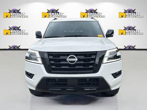 Used 2023 Nissan Armada SL w/ Midnight Edition Package AWD/4WD image 2