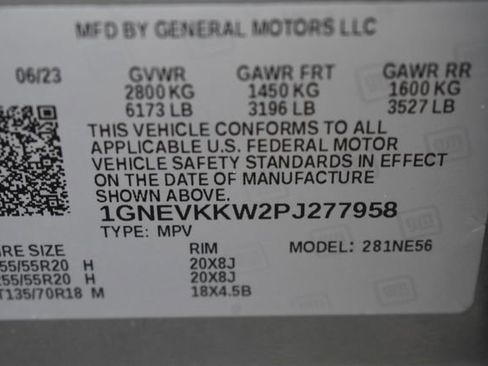 Certified 2023 Chevrolet Traverse Premier w/ Redline Edition AWD/4WD image 16