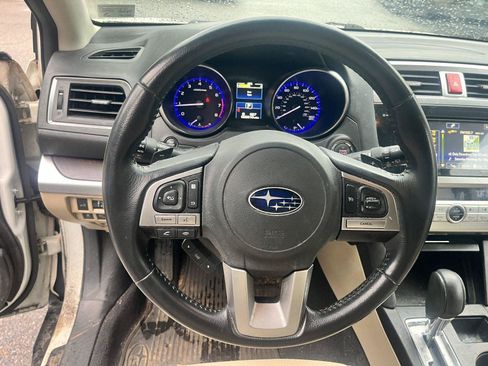 Used 2017 Subaru Outback 3.6R Limited AWD/4WD image 16