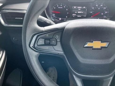 Used 2023 Chevrolet TrailBlazer LT FWD image 10