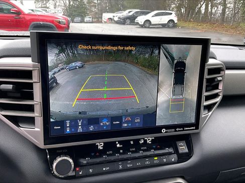 Used 2023 Toyota Tundra Limited image 26