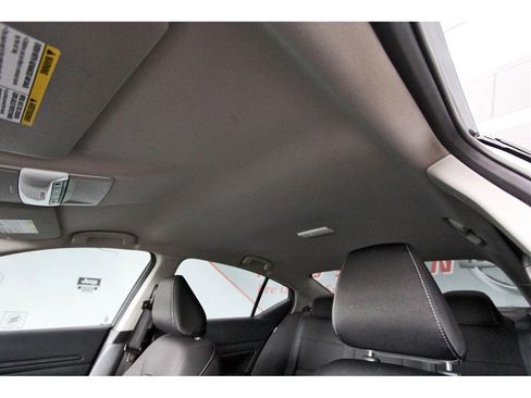 Used 2024 Nissan Altima 2.5 S image 28