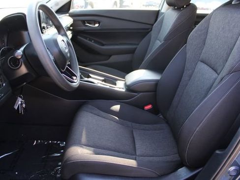 Used 2025 Honda Accord SE image 30