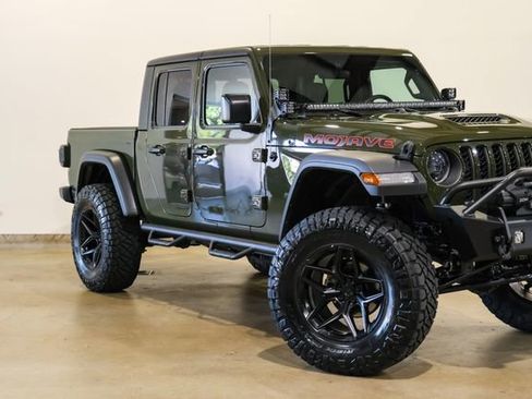 Used 2023 Jeep Gladiator Mojave w/ LED Lighting Group image 28