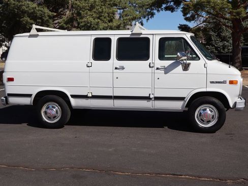 Used 1994 GMC G3500 Vandura image 3