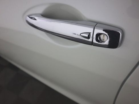 Certified 2021 Nissan Maxima 3.5 SV w/ Floor Mat Group image 28