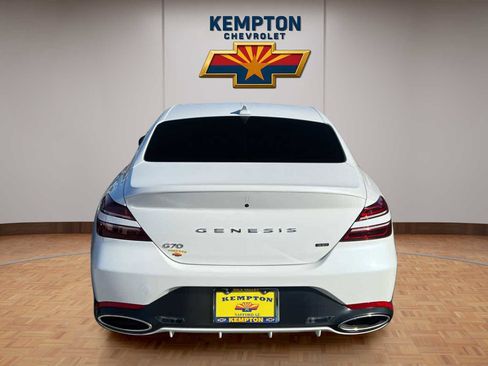 Used 2022 Genesis G70 3.3T image 2