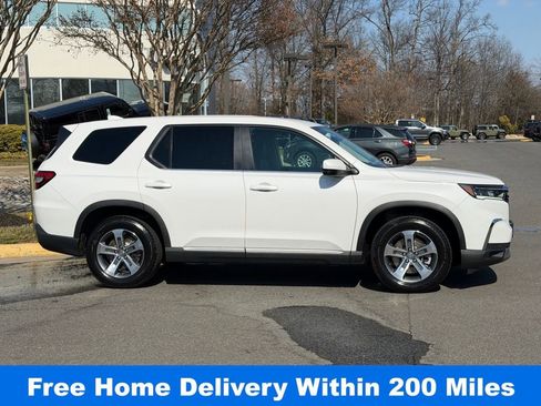 Used 2025 Honda Pilot EX-L image 4