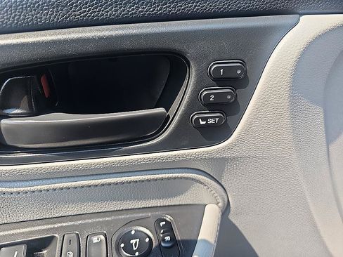 Used 2018 Honda Odyssey EX-L image 11