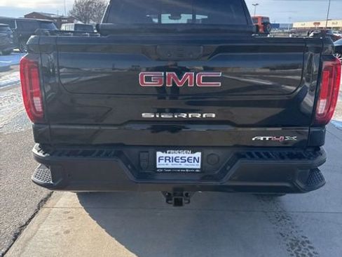 Used 2024 GMC Sierra 1500 AT4X image 6