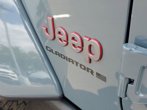 New 2026 Jeep Gladiator Rubicon image 6