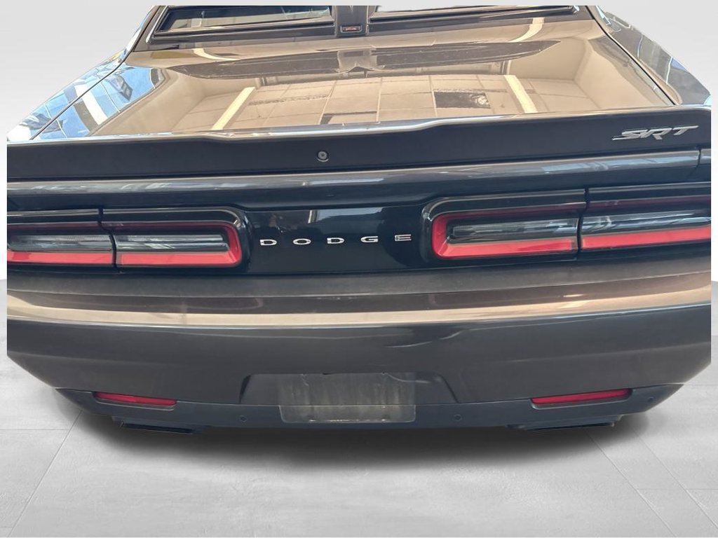 Used 2015 Dodge Challenger SRT w/ Technology Group RWD image 11