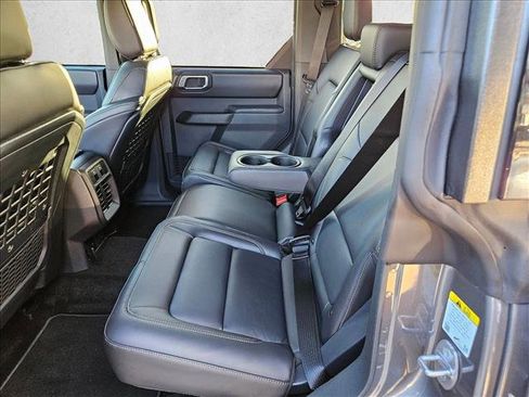 New 2025 Ford Bronco Badlands image 12