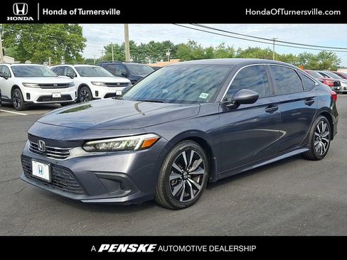 Certified 2022 Honda Civic EX image 1