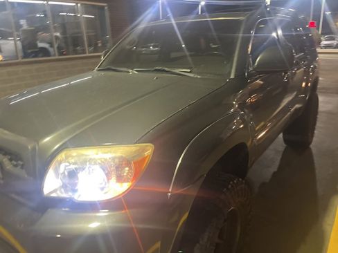 Used 2008 Toyota 4Runner Limited image 6