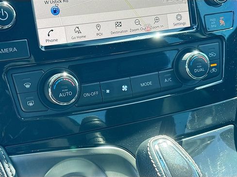 Used 2022 Nissan Maxima Platinum w/ Sport Mat Group FWD image 16