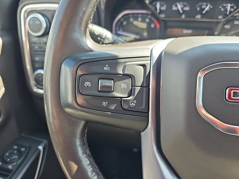 Used 2020 GMC Sierra 1500 SLT w/ SLT Premium Package AWD/4WD image 17