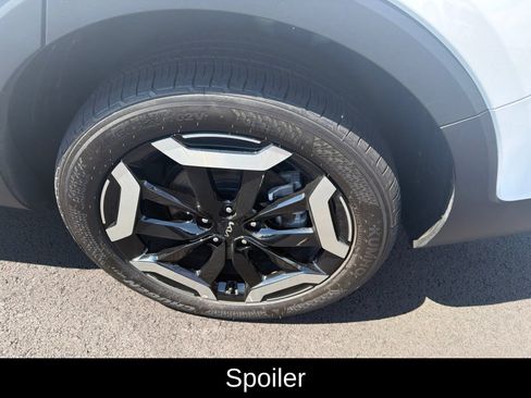 New 2025 Kia Telluride S FWD image 30