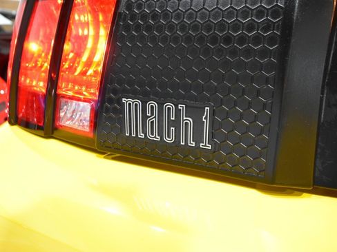 Used 2004 Ford Mustang Mach 1 RWD image 13