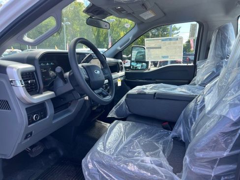 New 2026 Ford F350 XL w/ XL Chrome Package image 7