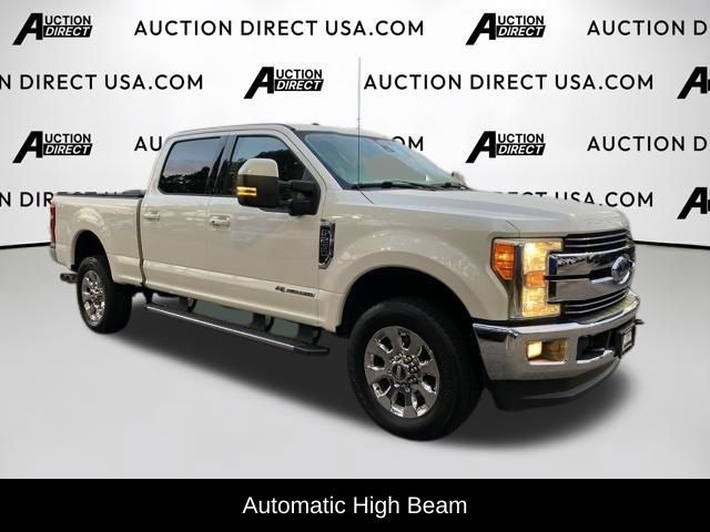 Used 2017 Ford F250 Lariat w/ Lariat Ultimate Package AWD/4WD image 27