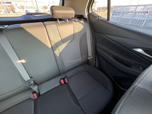 Used 2025 Buick Encore GX Preferred image 36