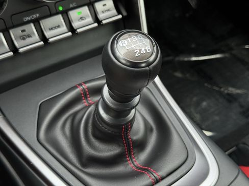 Used 2025 Subaru BRZ Limited RWD image 19