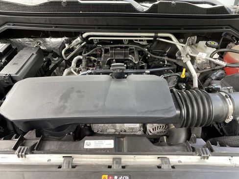 Used 2023 Chevrolet Colorado W/T w/ Advanced Trailering Package RWD image 32