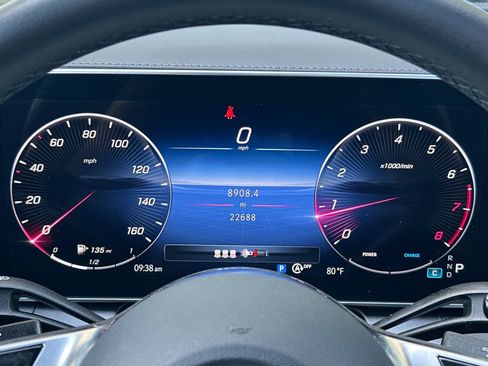 Certified 2023 Mercedes-Benz GLC 300 image 26