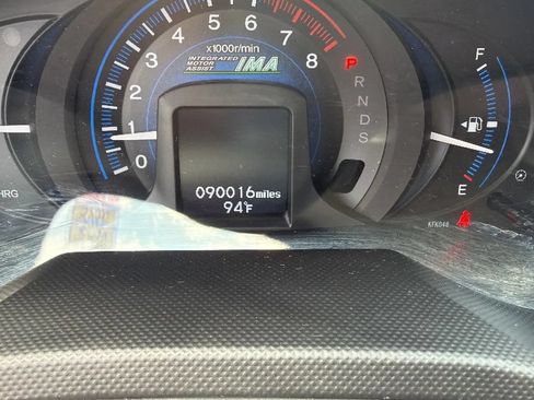 Used 2014 Honda Insight EX image 29