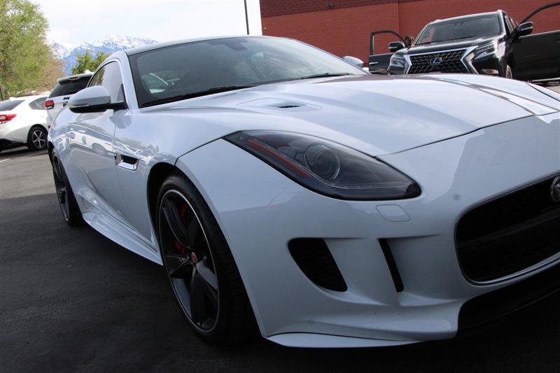 Used 2016 Jaguar F-TYPE R AWD/4WD image 32