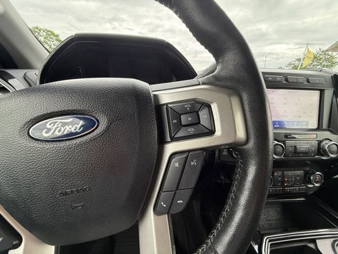 Used 2020 Ford F250 Lariat w/ Lariat Ultimate Package AWD/4WD image 22