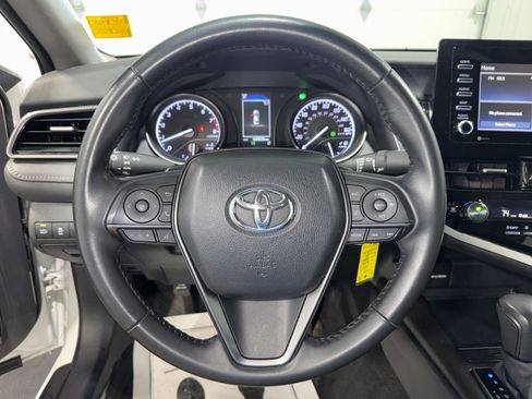 Used 2024 Toyota Camry SE FWD image 26