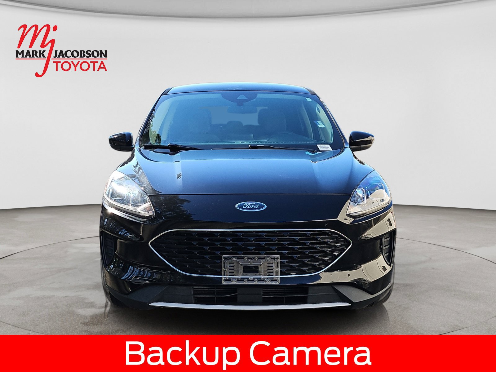Used 2020 Ford Escape SE FWD image 3