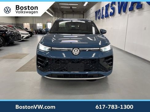 New 2026 Volkswagen Tiguan SEL R-Line AWD/4WD image 6