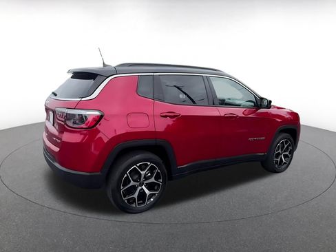 Used 2025 Jeep Compass Limited AWD/4WD image 14