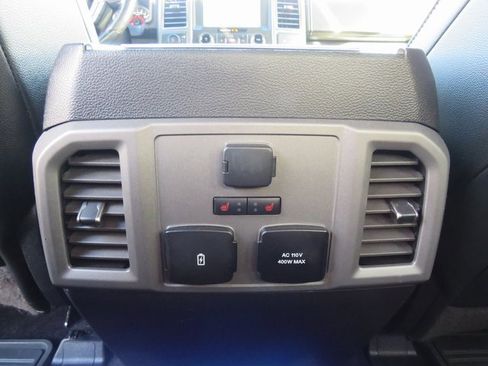 Used 2017 Ford F150 Raptor w/ Equipment Group 802A Luxury image 25