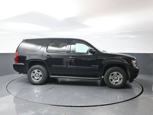 Used 2013 Chevrolet Tahoe LT AWD/4WD image 4