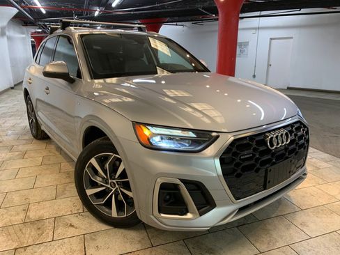 Used 2023 Audi Q5 2.0T Premium Plus w/ Premium Plus Package image 2