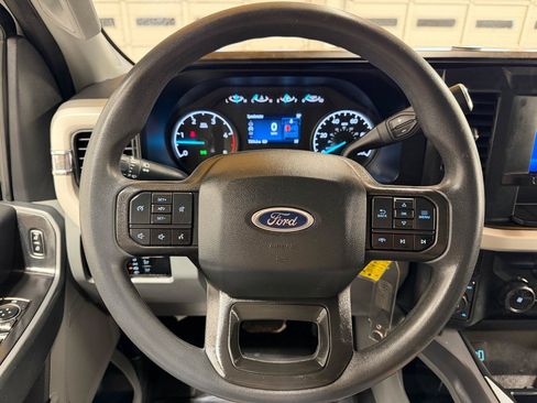 Used 2024 Ford F250 XLT w/ FX4 Off-Road Package AWD/4WD image 15